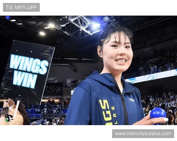 李月汝首发砍下两双助飞翼队主场大胜 篮球公园精彩表现引热议